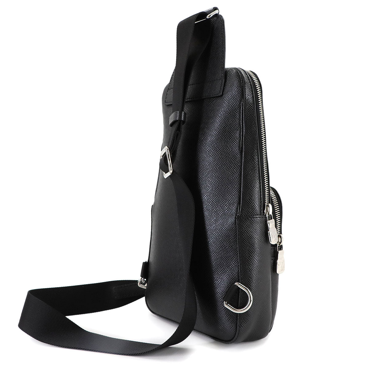 Taiga Avenue Sling Bag Crossbody Bag Black M30443