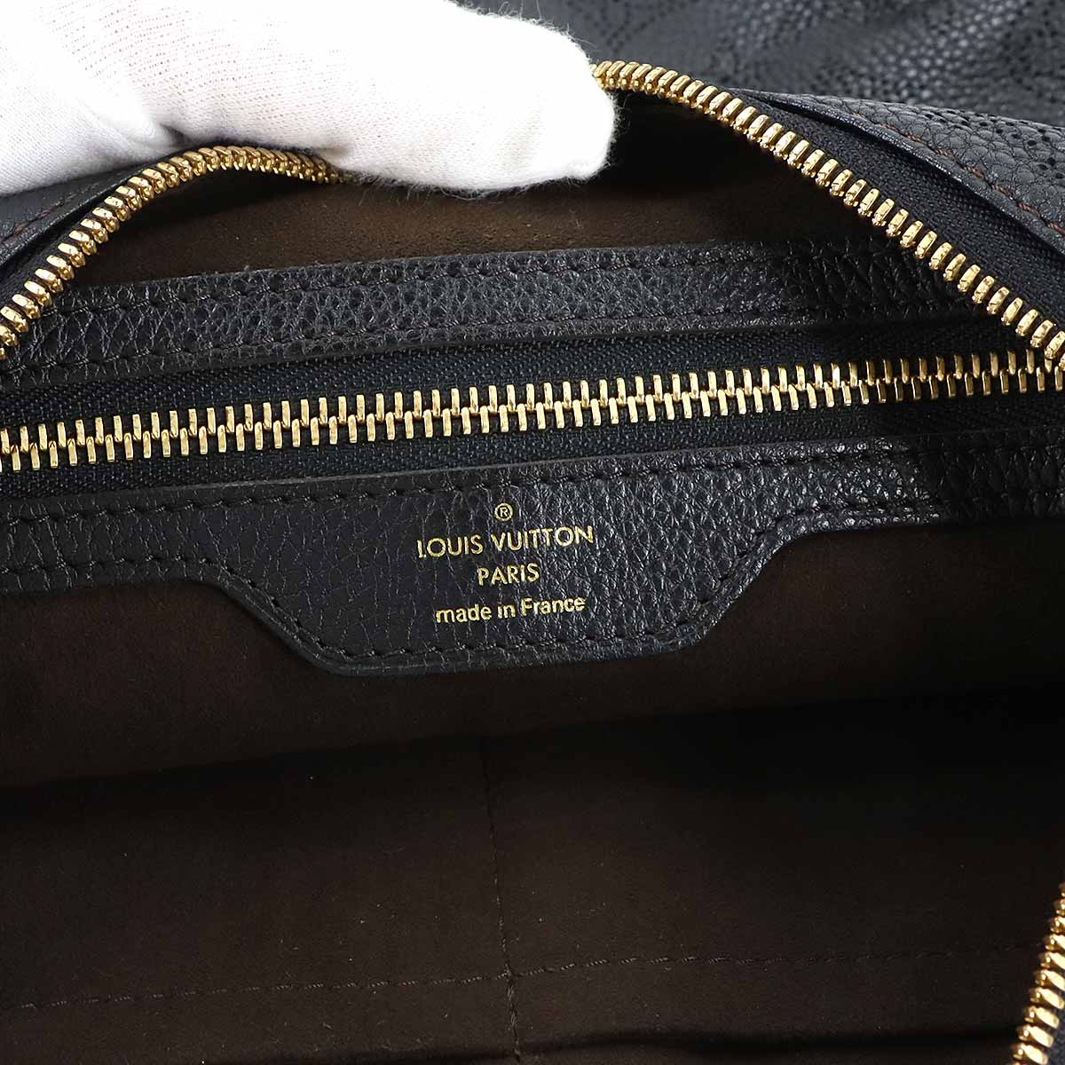 Mahina Selene PM Hand Shoulder Bag Leather Noir M94314