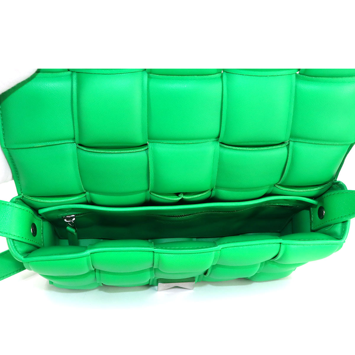 Intrecciato Padded Cassette Shoulder Bag Green