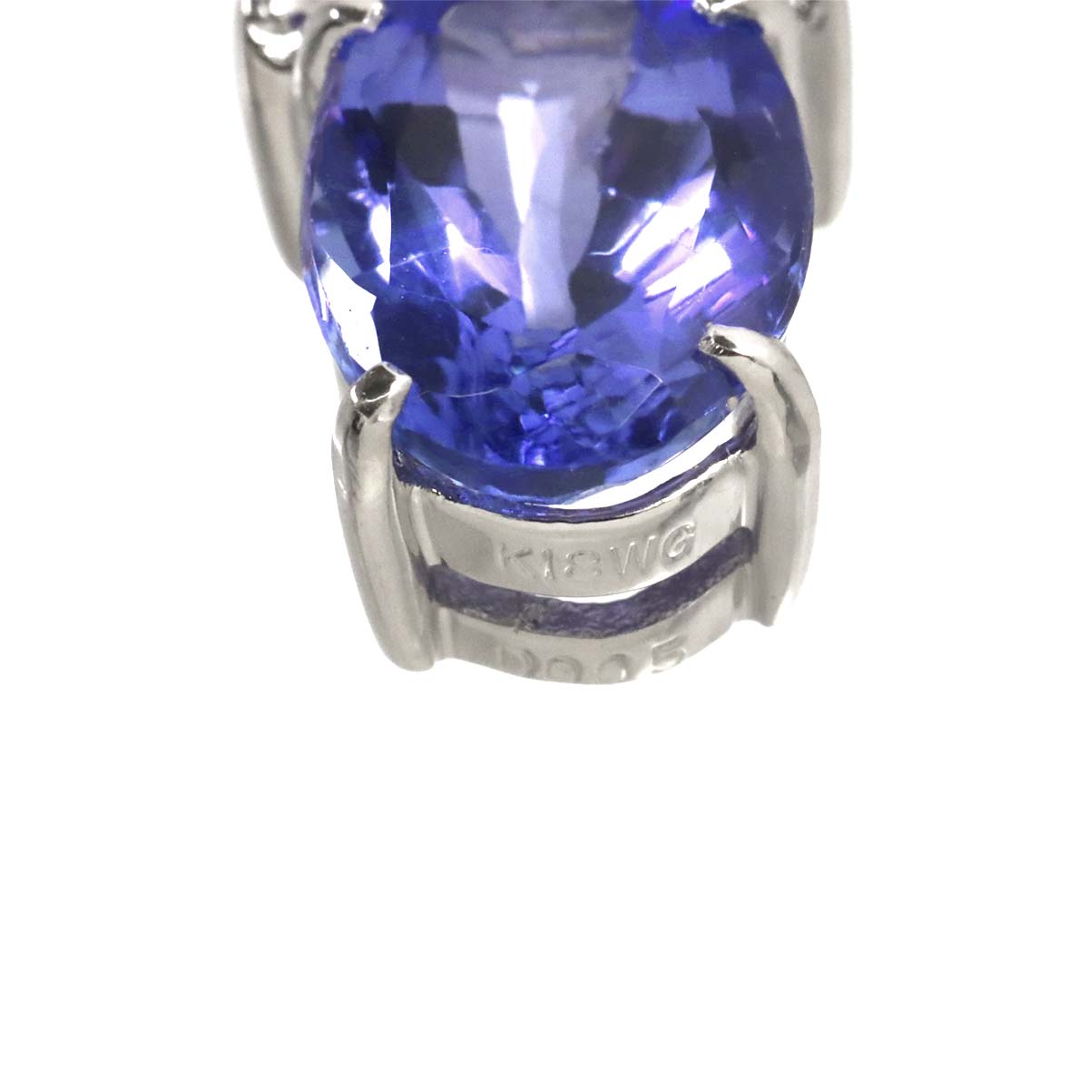 Tanzanite 2.13ct Diamond 0.05ct Necklace 18K WG White Gold 750
