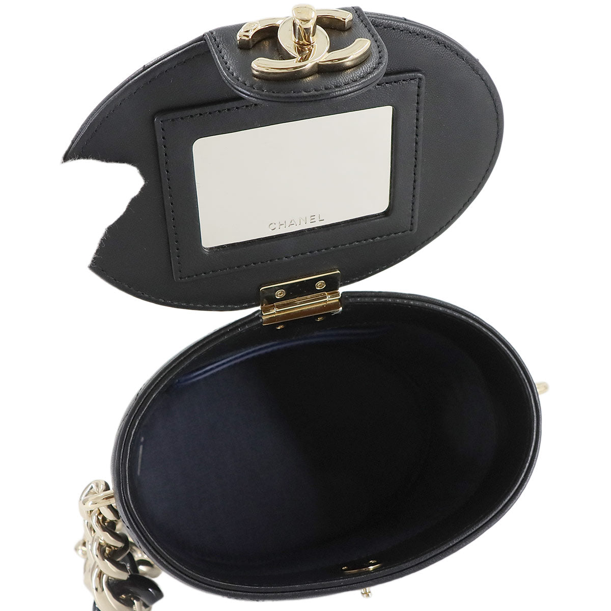 Matelasse Chain Shoulder Bag Leather Black Purse