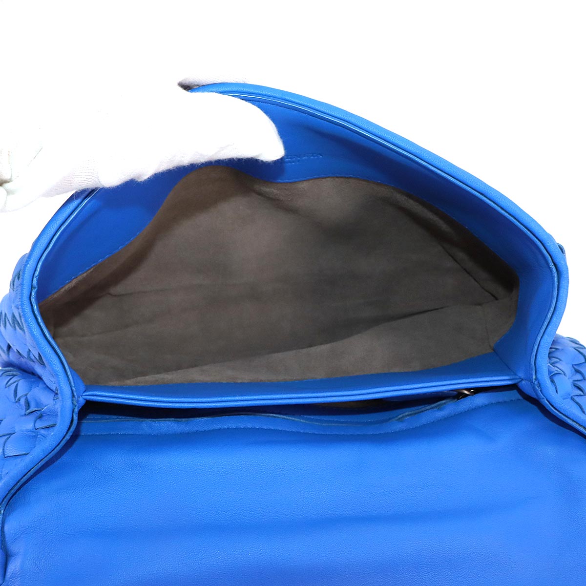 Intrecciato Chain Shoulder Bag Leather Blue Purse