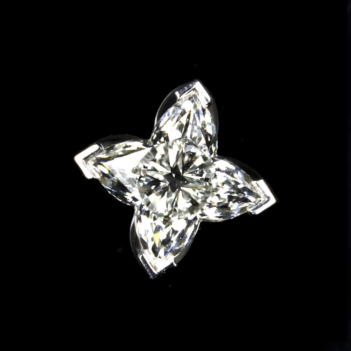 Diamond Earring Pierced 18K WG One Piece only