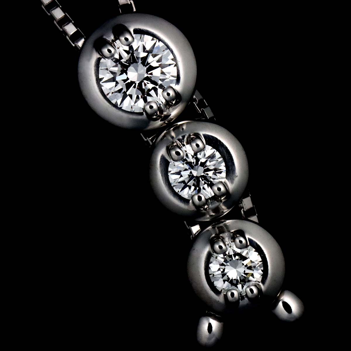 Trilogy Diamond 0.34ct Necklace 18K WG 750
