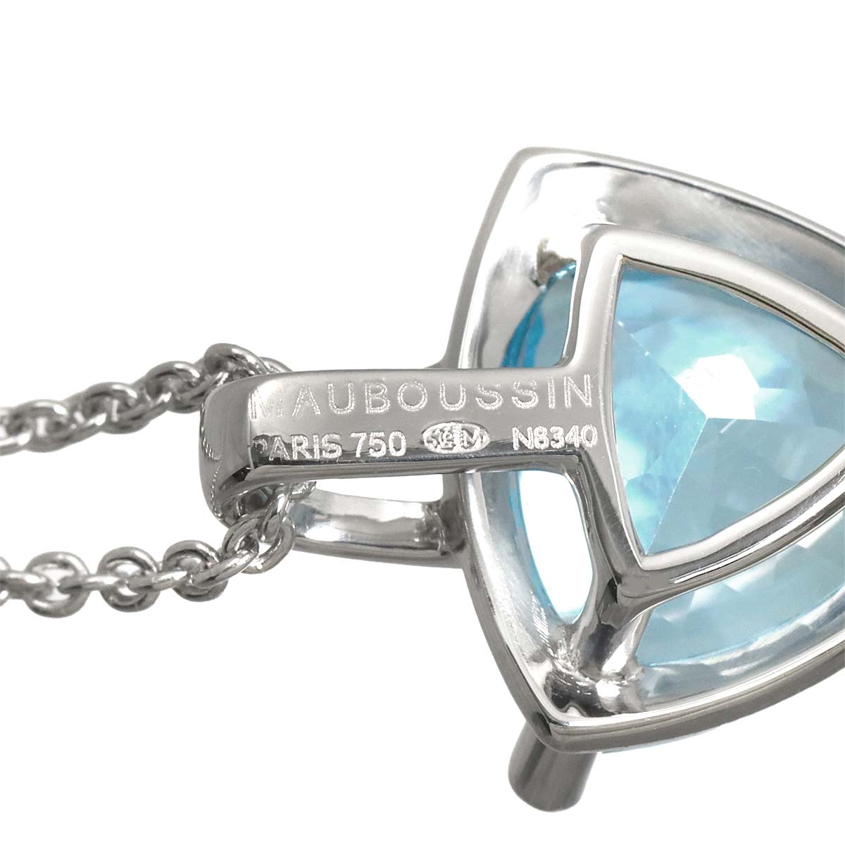 BlueTopaz Diamond Necklace 18K WG 750