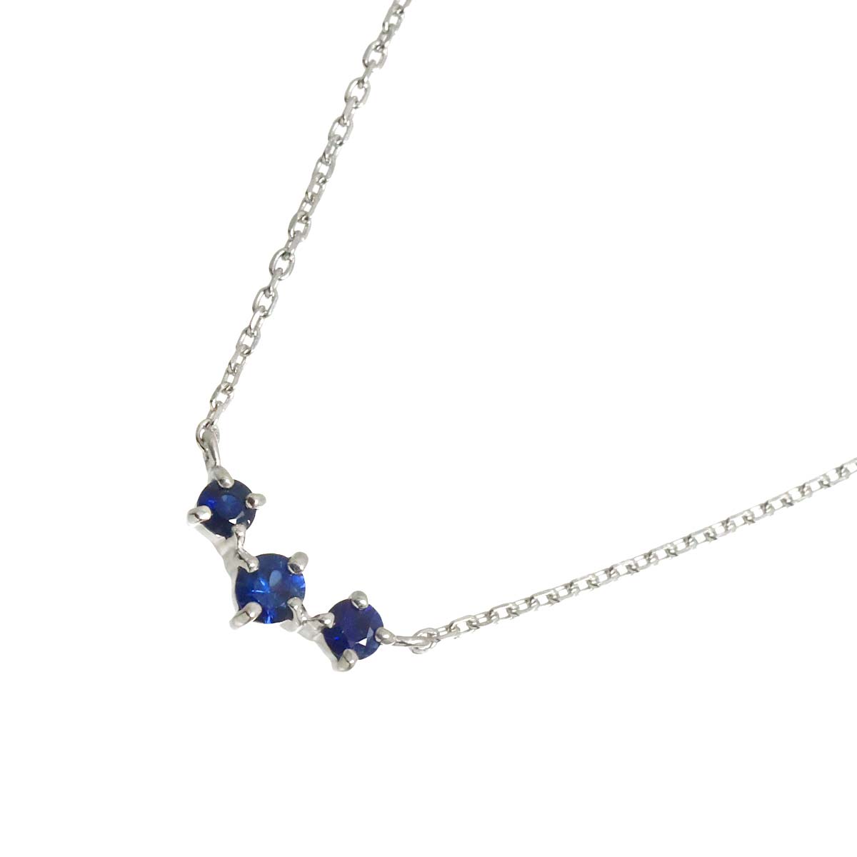 Sapphire Necklace 18K WG 750