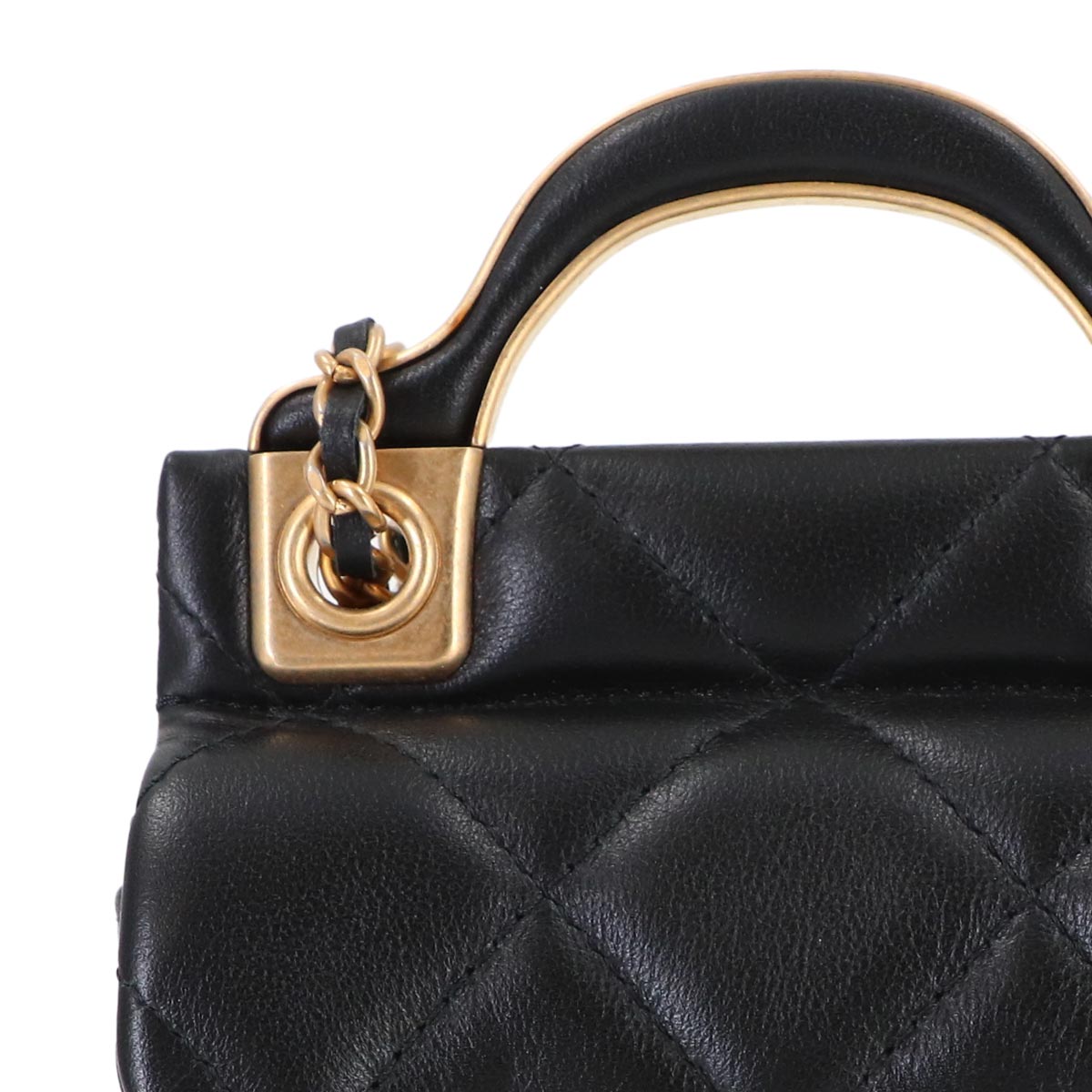 Matelasse Mini Chain Shoulder Bag Leather Black AP2271