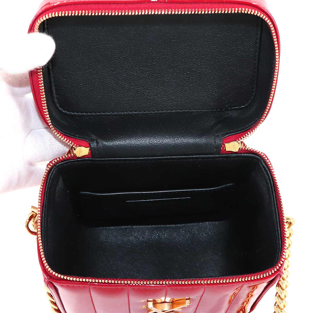 Vicky Vanity Chain Shoulder Bag Enamel Red 585146