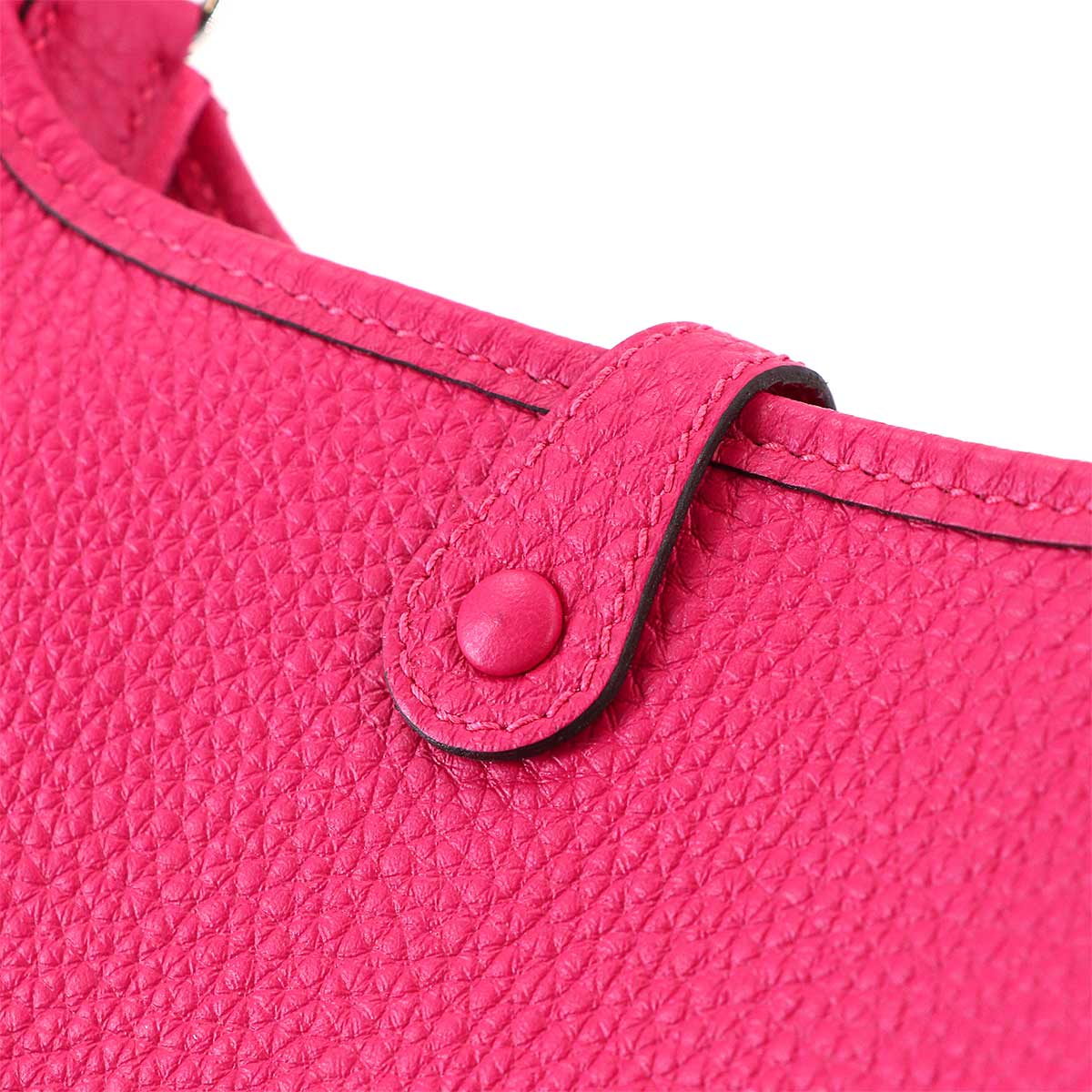 Evelyne Amazon TPM Shoulder Bag Taurillon Clemence Framboise