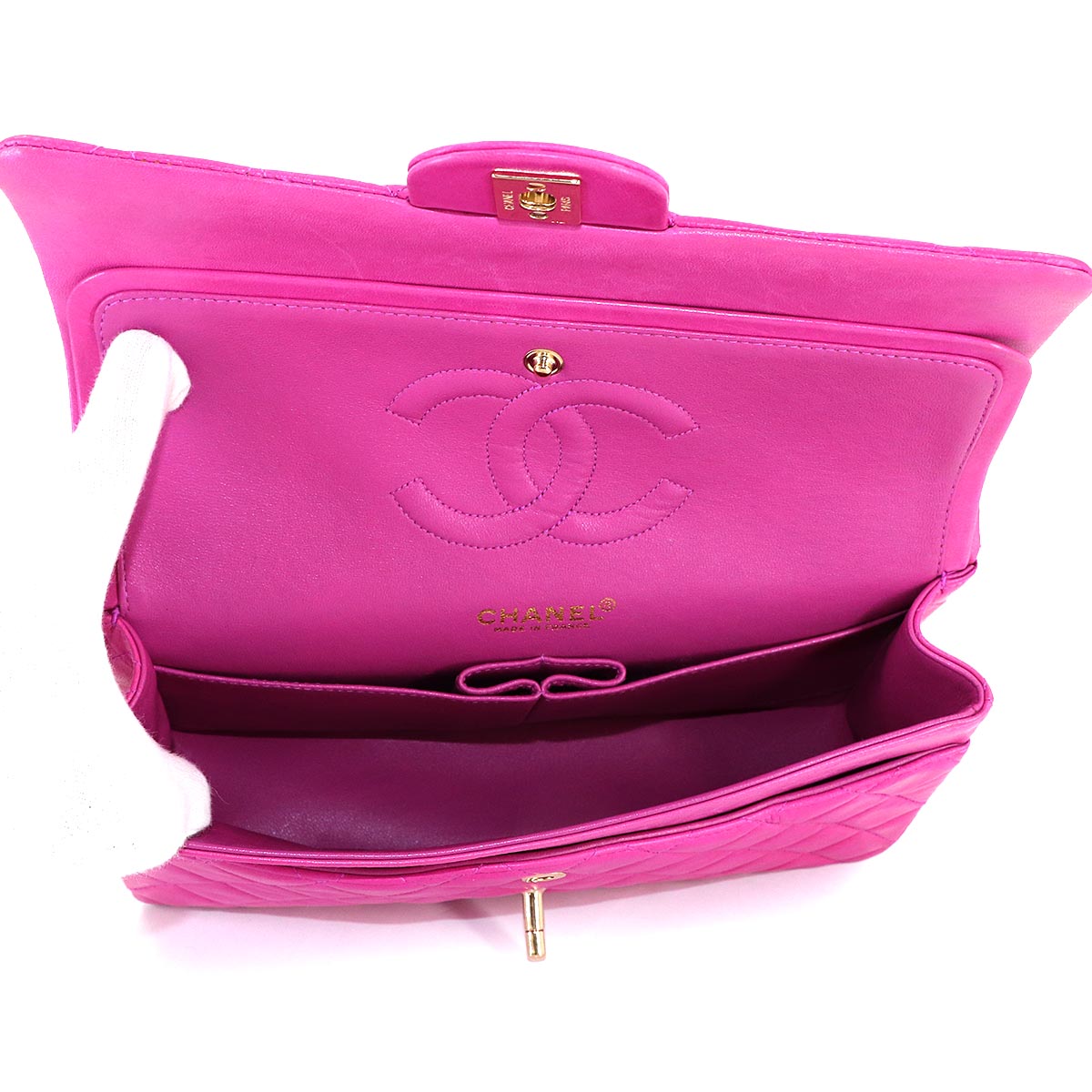 Matelasse 25 Chain Shoulder Bag Leather Pink A01112 11.12