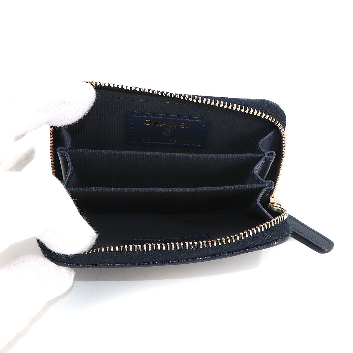 Matelasse Zipped Coin Purse Leather Navy AP3082 Heart