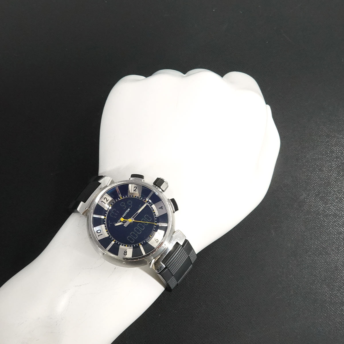 Tambour In Black Q118F Quartz Analog Digital Watch