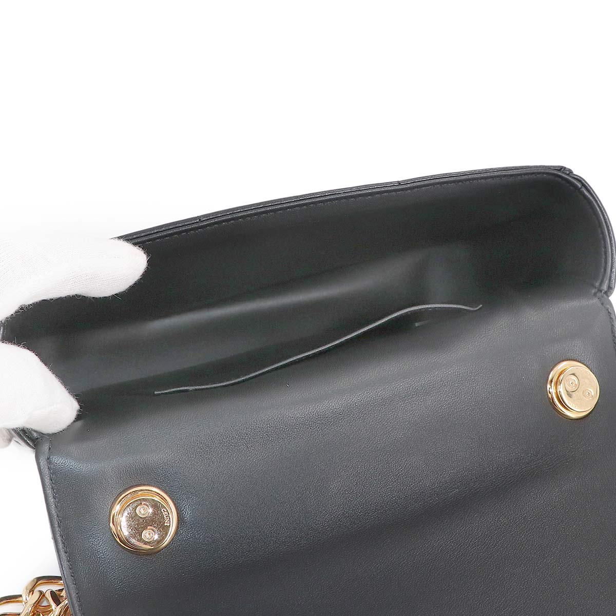 Chain Shoulder Bag Matelasse Leather Black 111273EPZ Purse