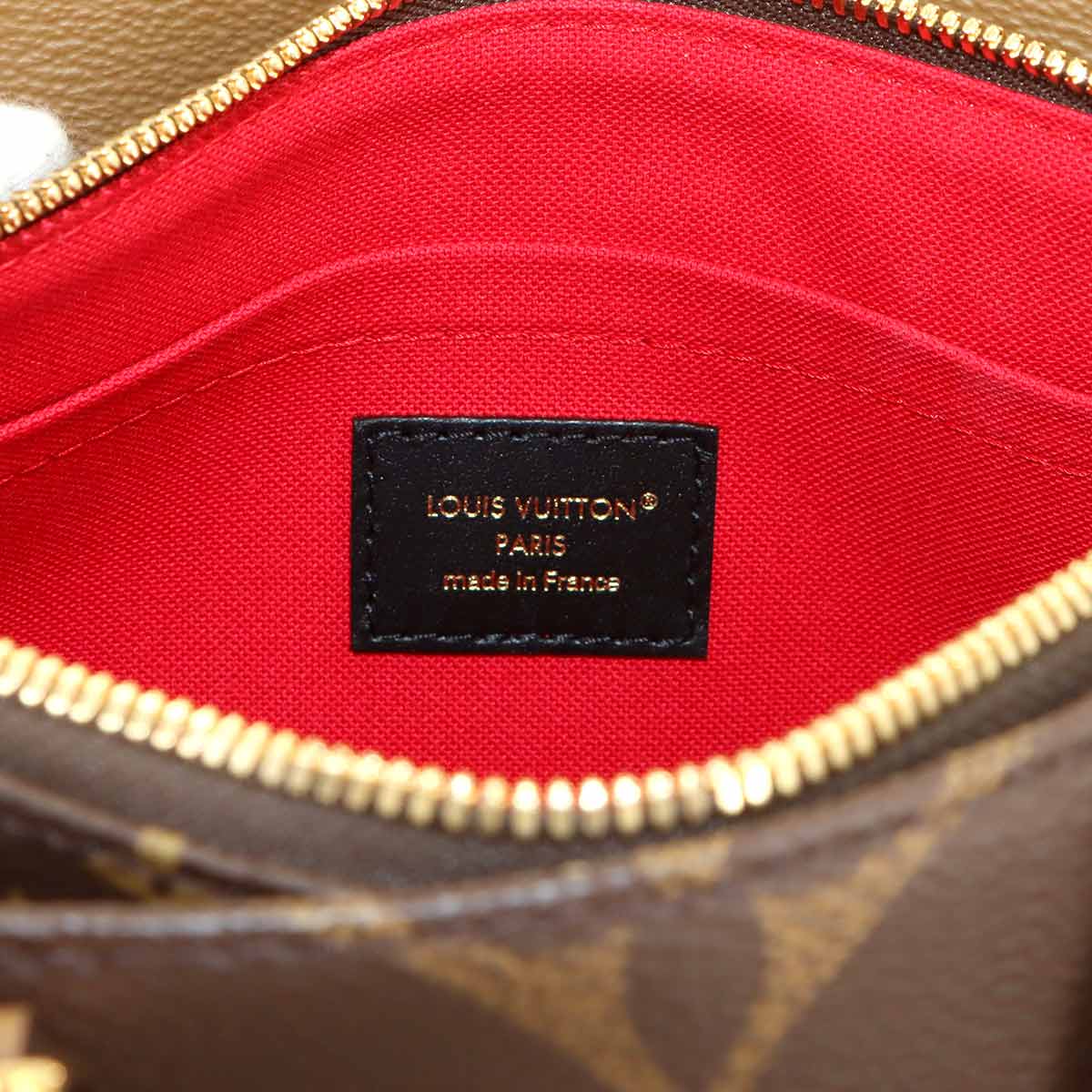 Monogram Giant OnTheGo East West Hand Shoulder Bag M14236