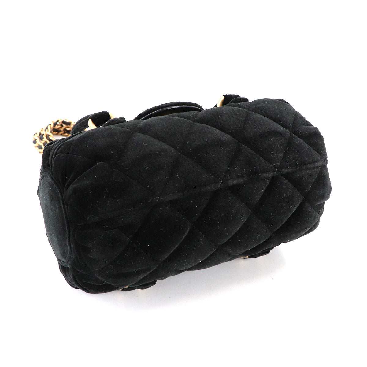Matelasse Hand Chain Shoulder Bag Velvet Leather Black