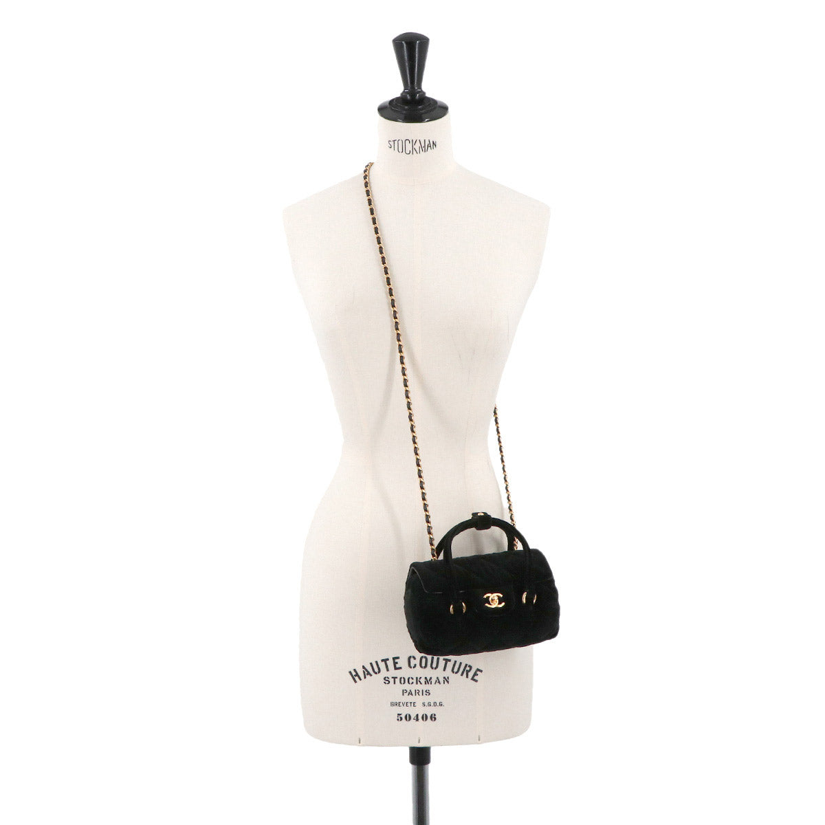 Matelasse Hand Chain Shoulder Bag Velvet Leather Black