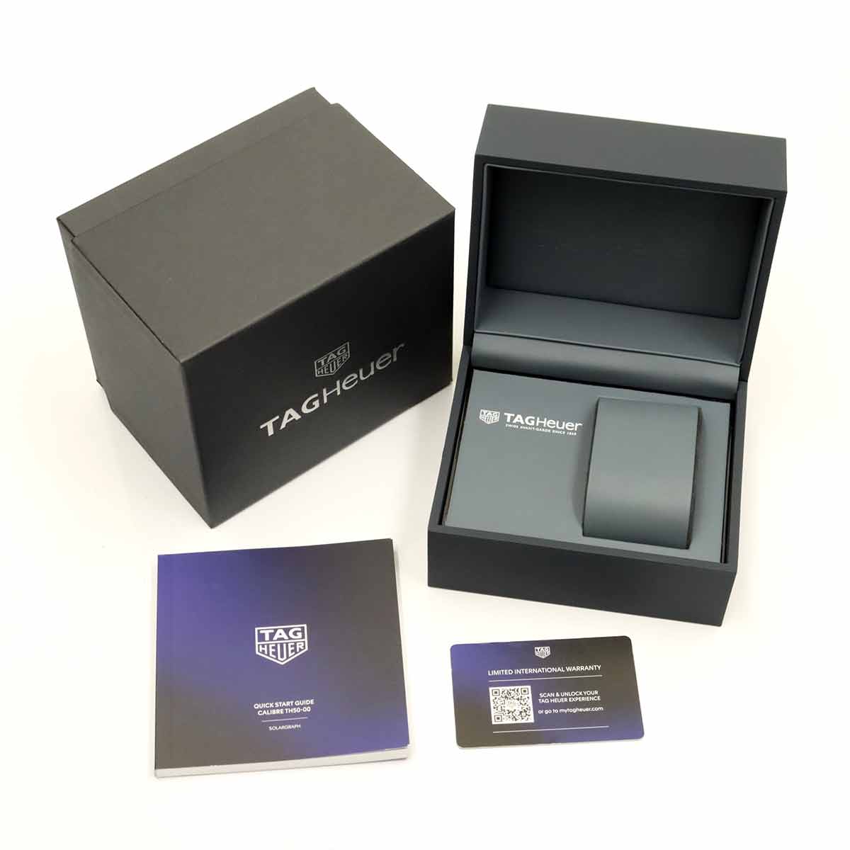 Aqua racer WBP1312 Date White Shell Dial Ladies Watch