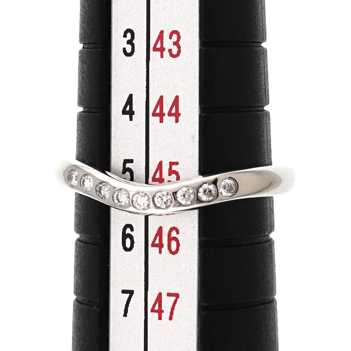 Curved Band Diamond Ring Platinum size3.25-3.75(US)