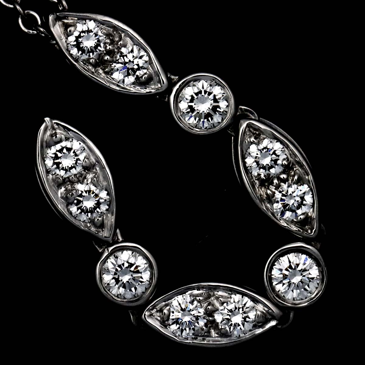 Swing Drop Diamond Necklace Platinum