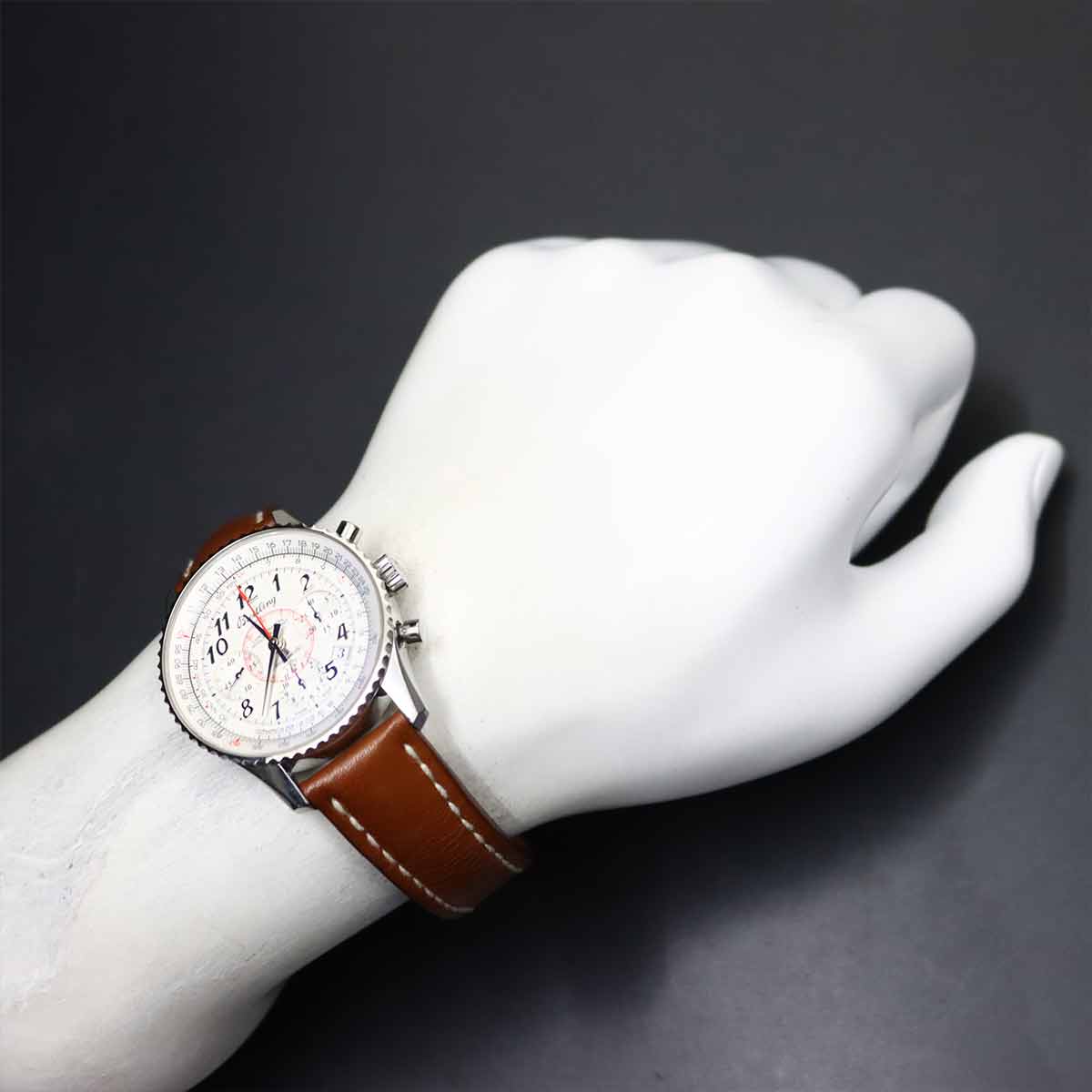 Navitimer Montbrillant 01 Limited 2000 Silver Dial Mens