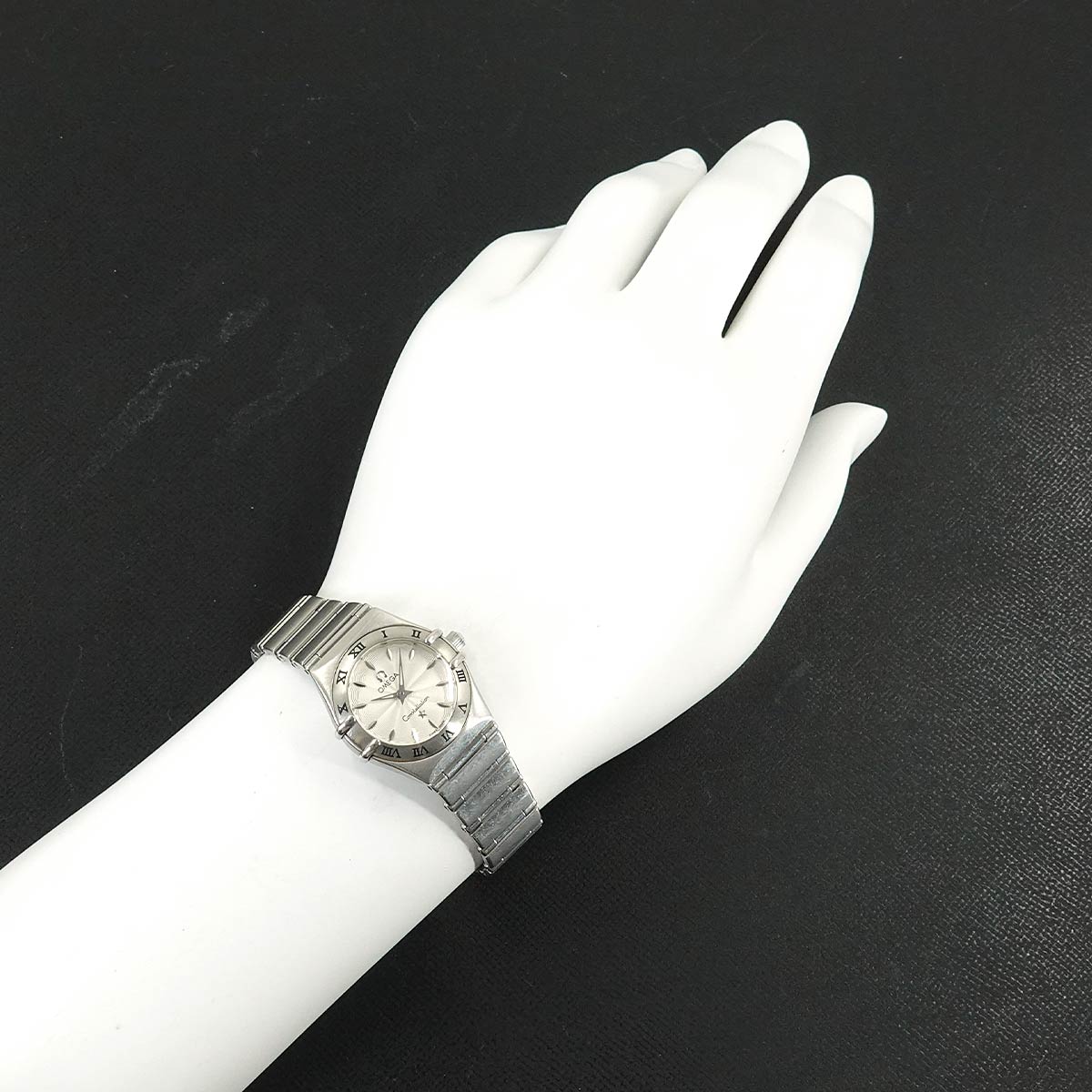 Constellation mini 1562.31 Silver Dial Ladies Watch