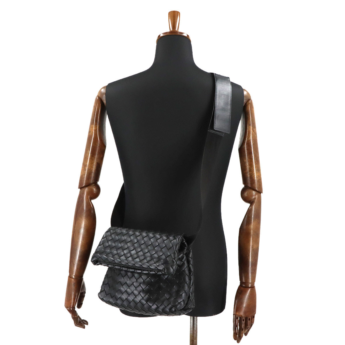Intrecciato Shoulder Bag Leather Black Purse