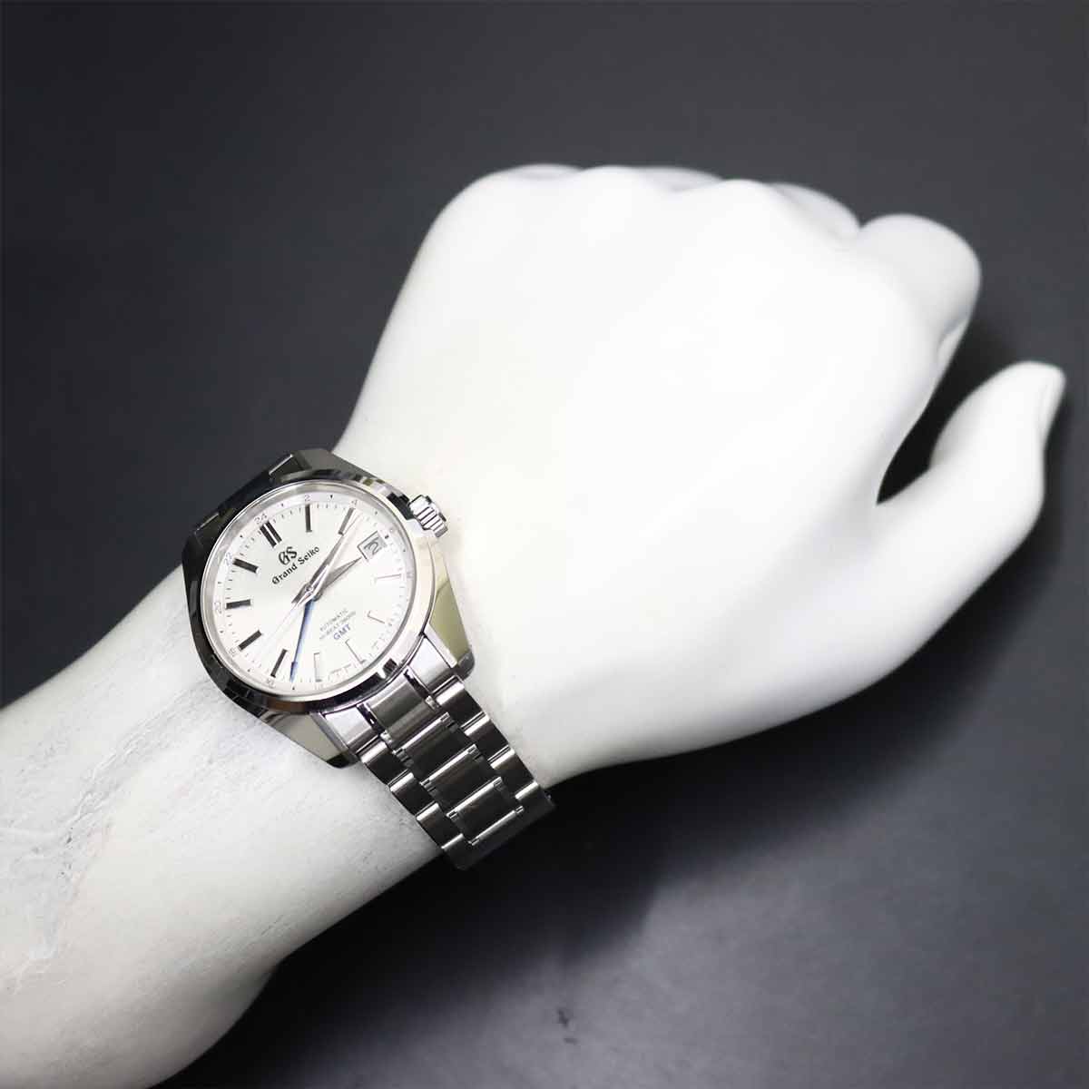 Mechanical Hi-BEAT GMT SBGJ201 Automatic Silver Dial