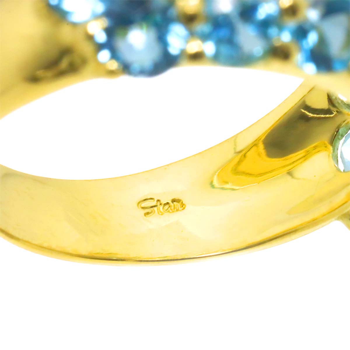 Blue Topaz Ring 18K YG 750 Size5.5-5.75(US)