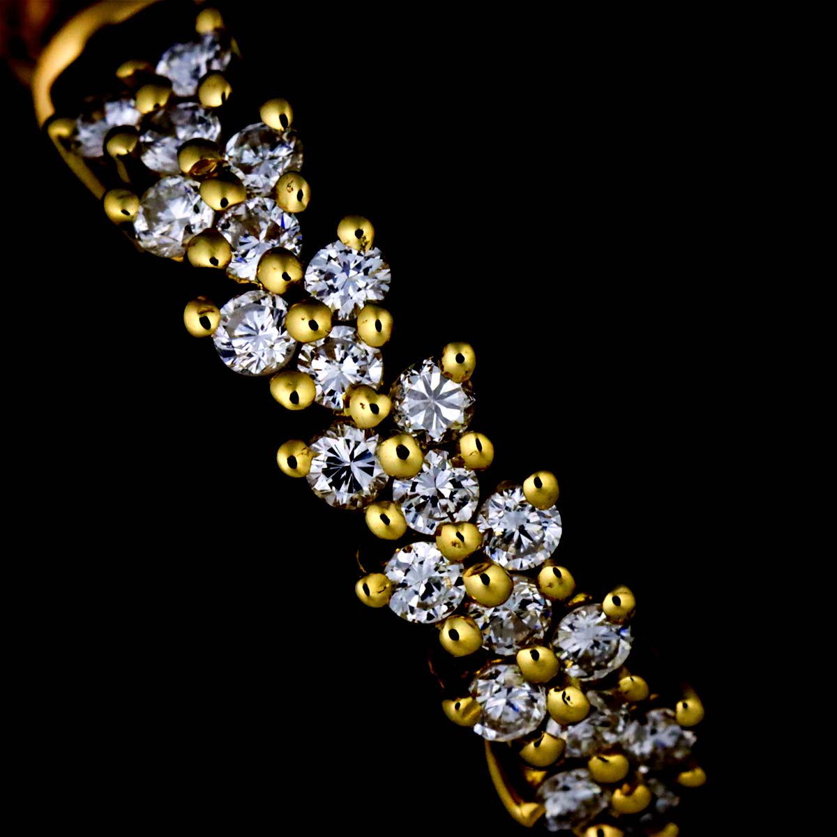 Diamond 0.33ct/0.33ct Earrings 18K YG 750