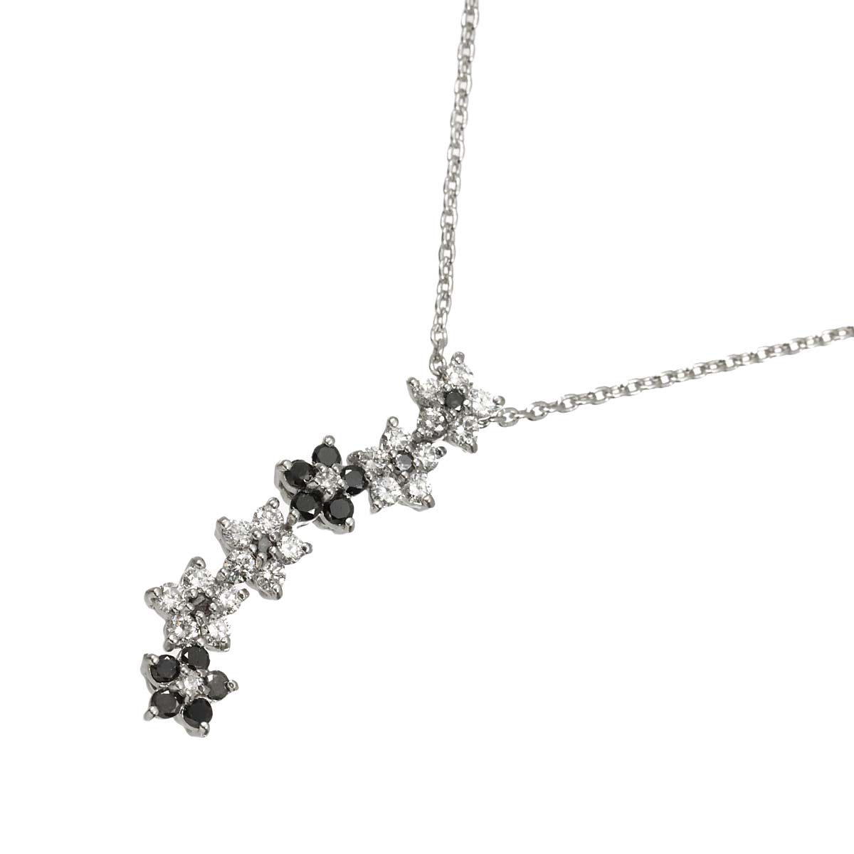 Diamond 0.41ct BlackDiamond 0.25ct Necklace 18K WG 750