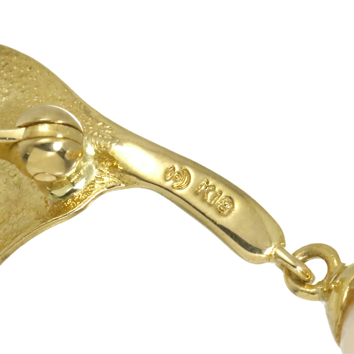 Akoya pearl 8.6mm Brooch 18K Yellow Gold 750