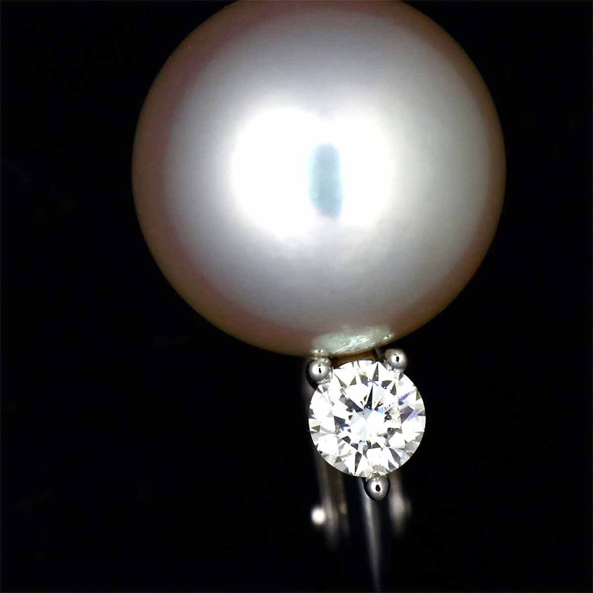 Akoya Pearl Diamond 0.07ct/0.07ct Earrings Clip on 18K WG 750