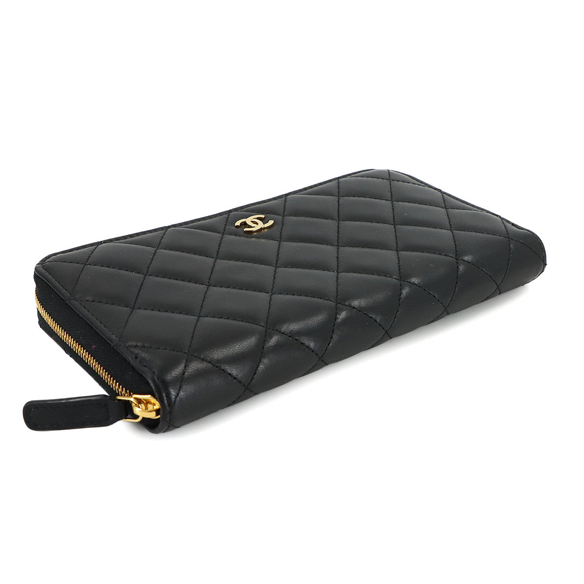 Matelasse Classic Long Zipped Wallet Leather Black AP0242