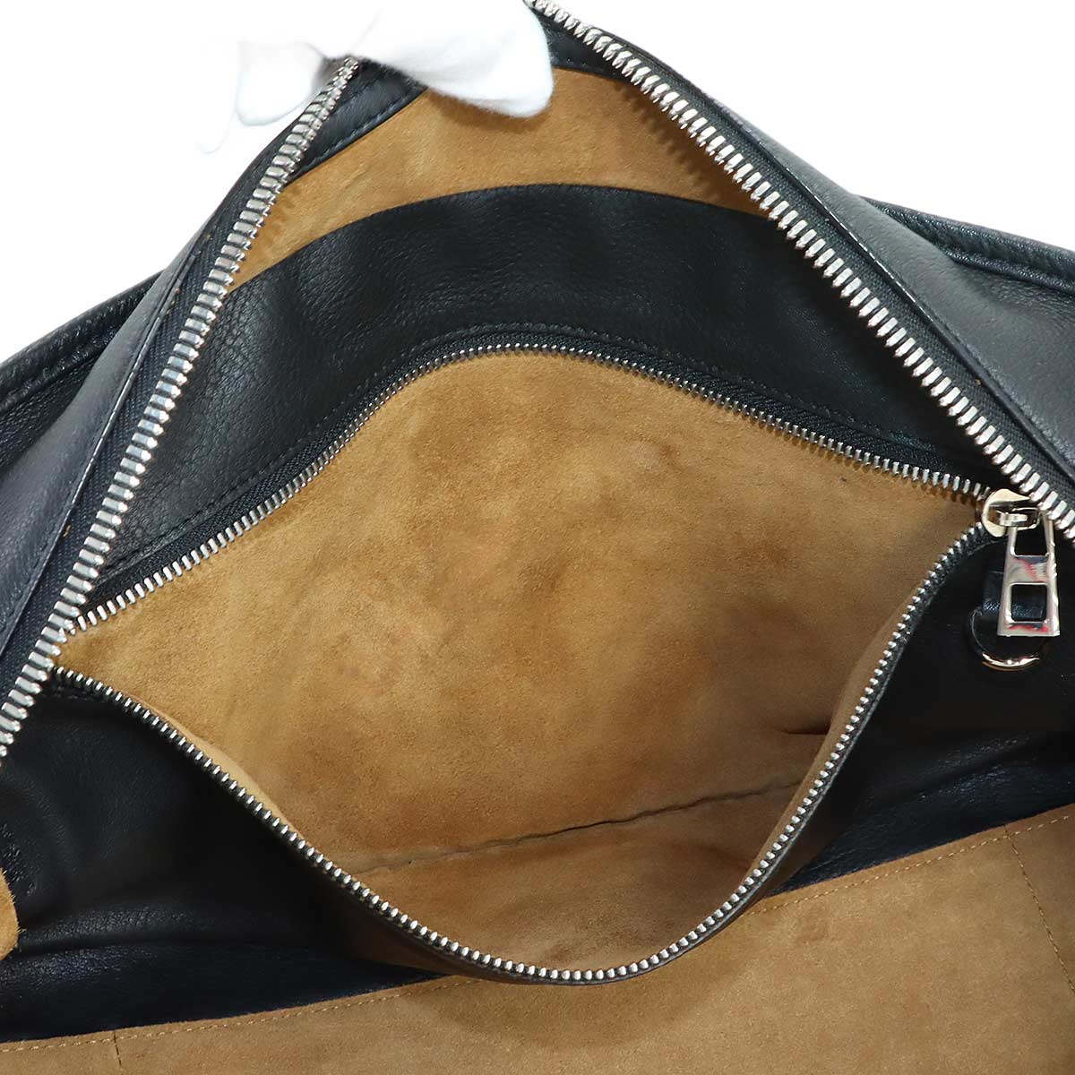 Amazona 36 Hand Bag Leather Black Anagram Purse