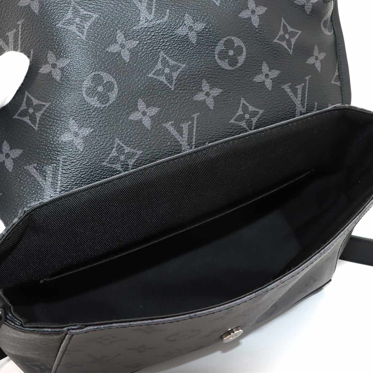 Monogram Eclipse Pulse Messenger Shoulder Bag M12681
