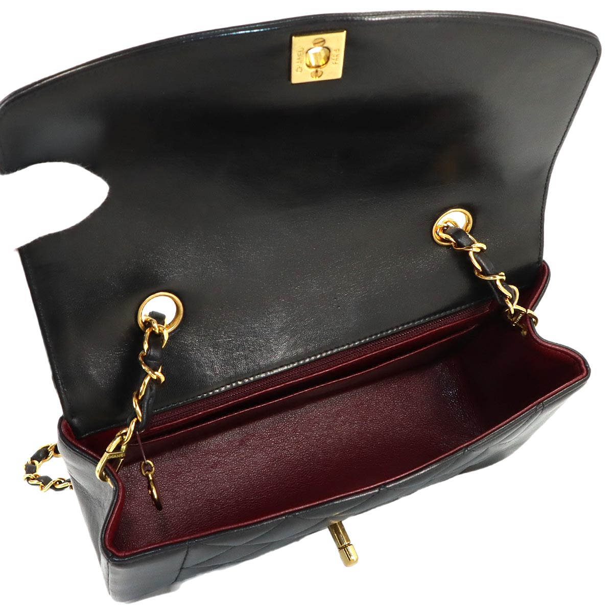 Diana Matelasse 22 Chain Shoulder Bag Leather A01164 Vintage