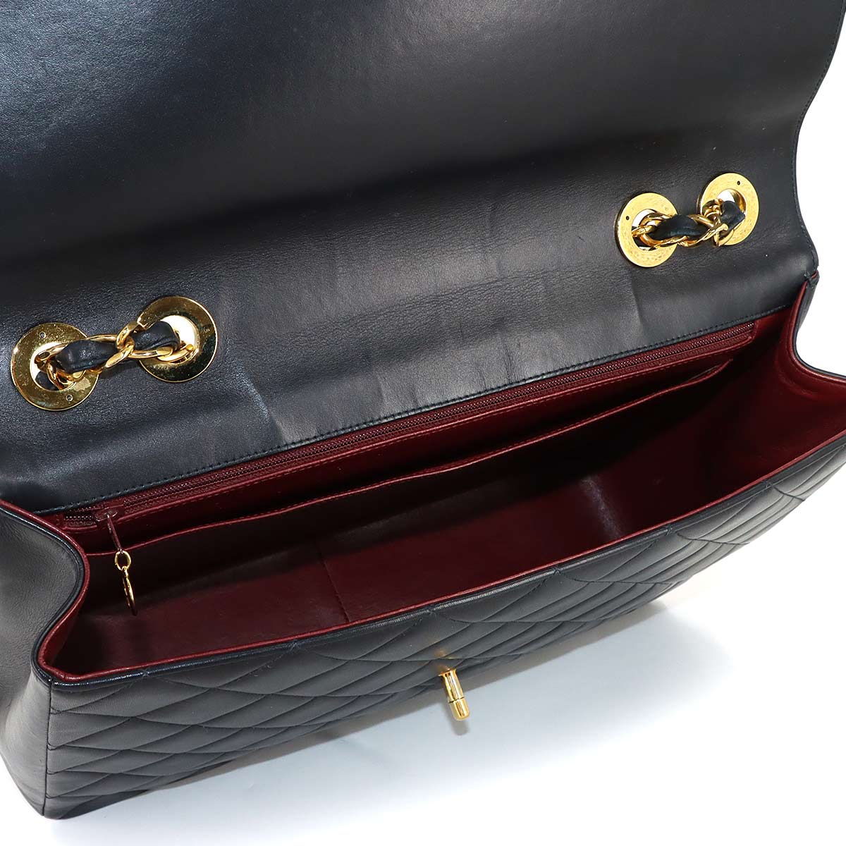 Matelasse Chain Shoulder Bag Leather Black Purse