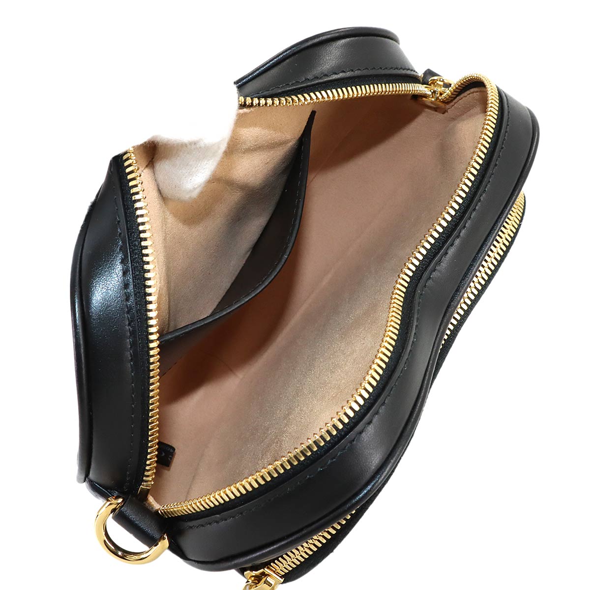 Interlocking G Heart Shoulder Bag Leather Black 751628 Purse