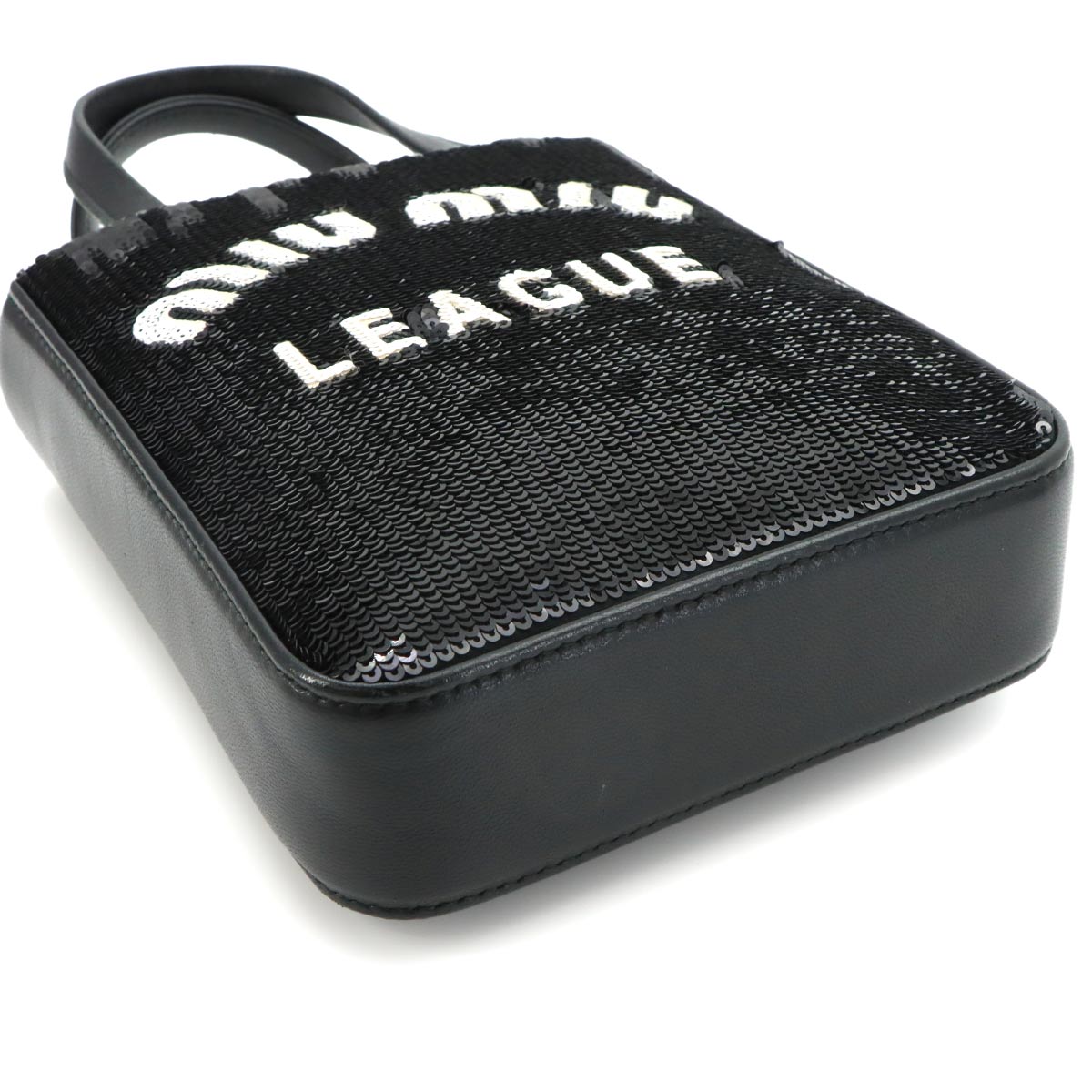 Hand Chain Shoulder Bag Sequins Leather Black 5BA220