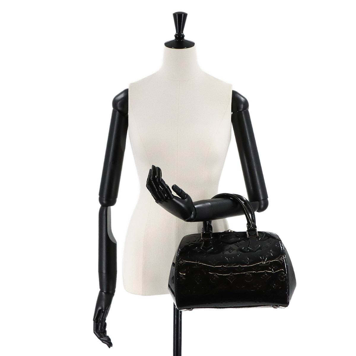 Monogram Vernis Montana Hand Bag Black M90060