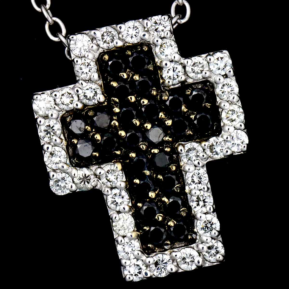 Cross BlackDiamond 0.27ct Diamond 0.21ct Necklace 18K WG