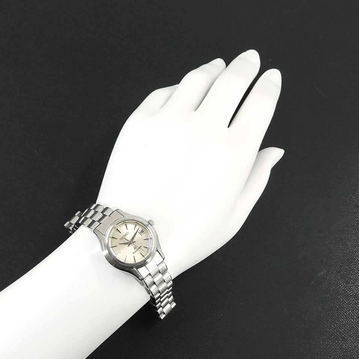 GRAND SEIKO STGF025 4J52 0A10 Quartz Silver Dial Ladies