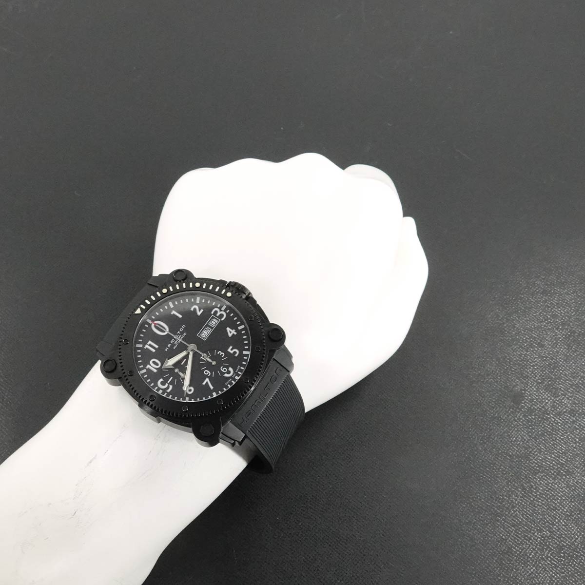 Khaki Belowzero H786860 Automatic Date Black Dial Mens