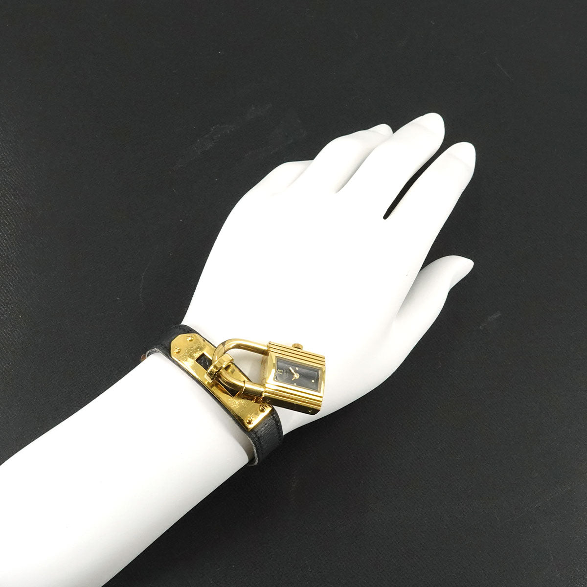 Kelly Watches Quartz Black Dial Vintage Cadena Ladies Watch