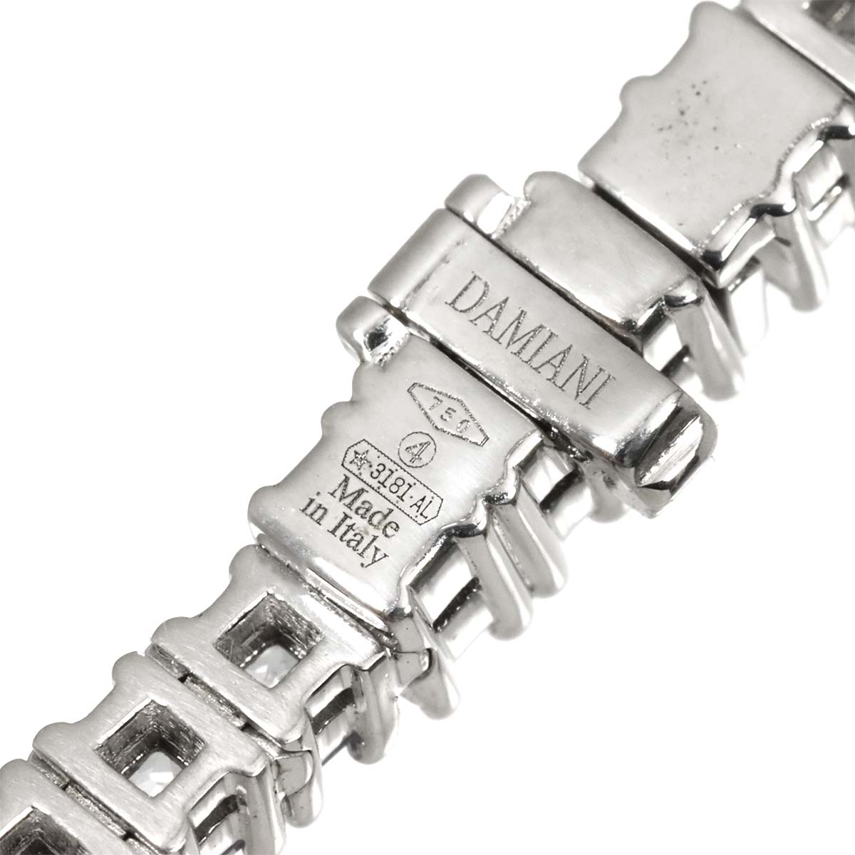 Timeless Classico Sapphire Diamond Bracelet 18K WG 750