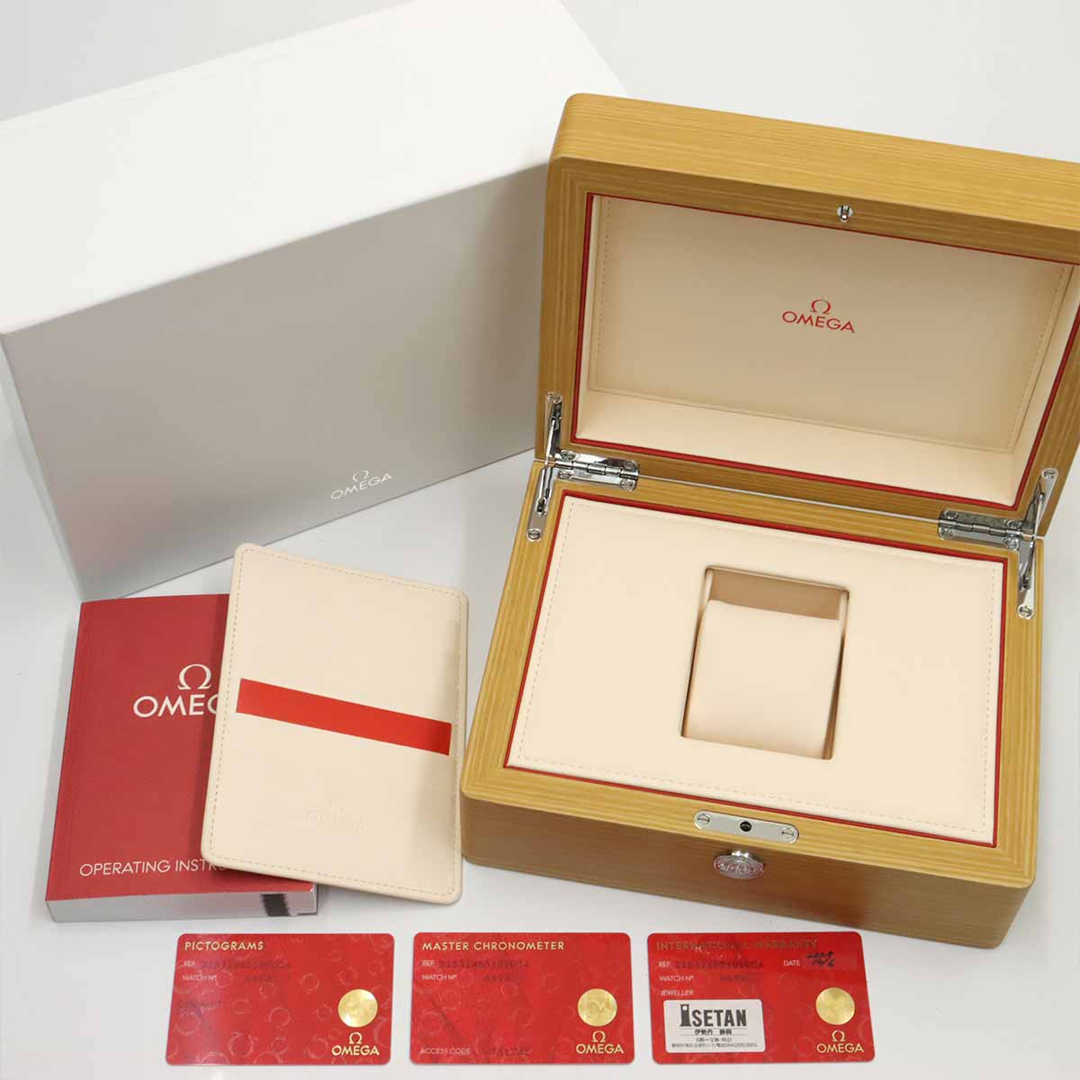 Seamaster Planet Ocean 600m 215 32 46 51 01 004 Automatic