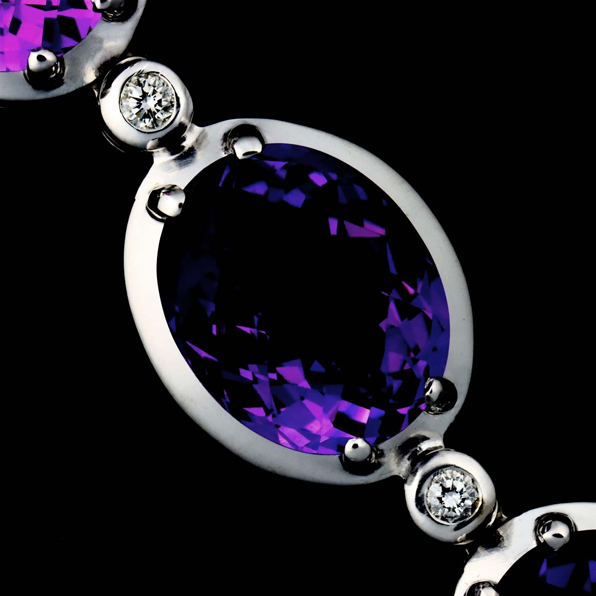 Amethyst Diamond 0.03ct Necklace 18K WG 750