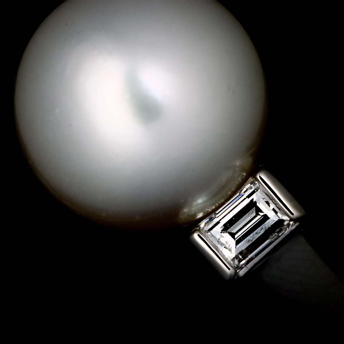 South Sea pearl 11.0mm Diamond 0.36ct Ring Pt size7.5(US)