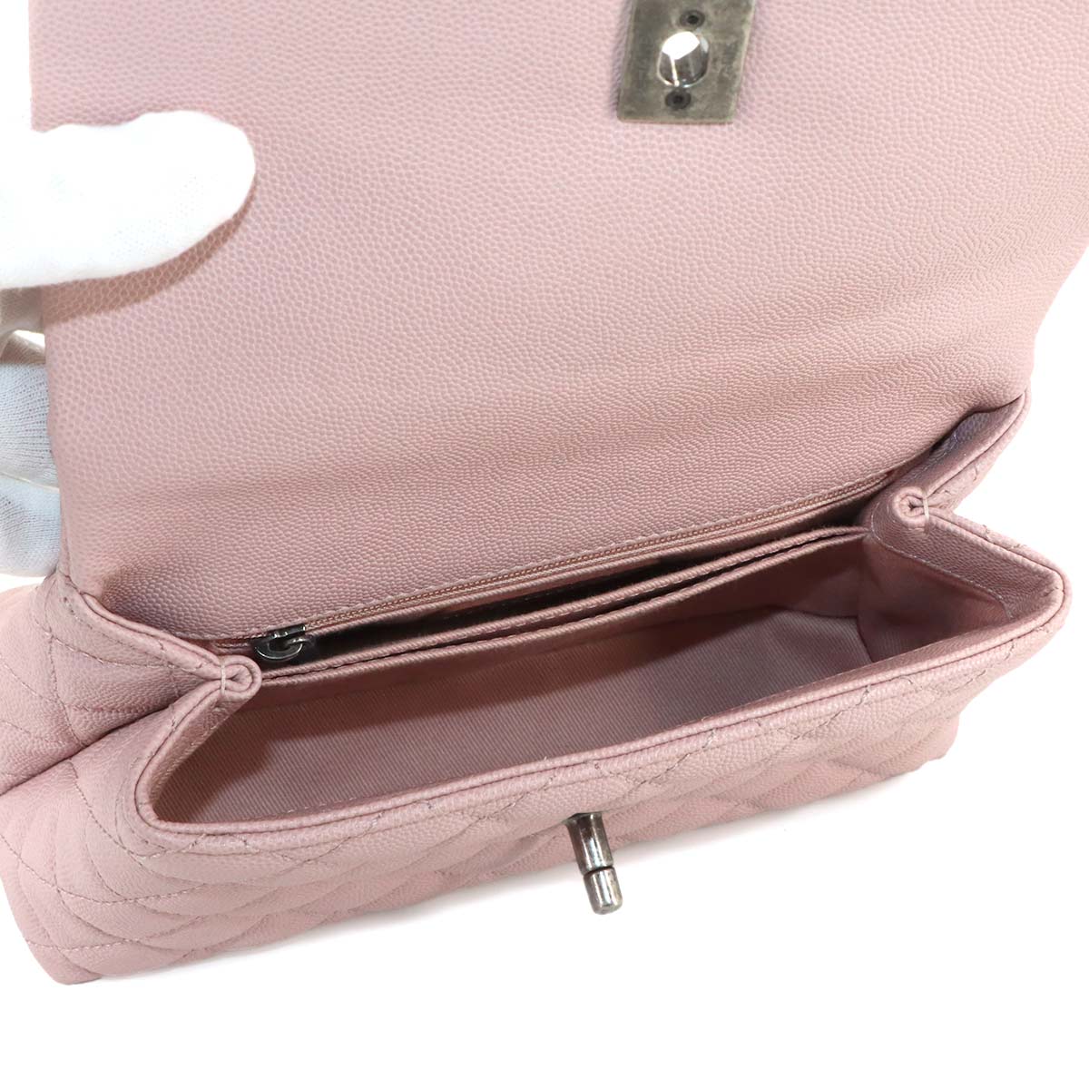 Matelasse Hand Shoulder Bag Leather Pink A92990 Purse