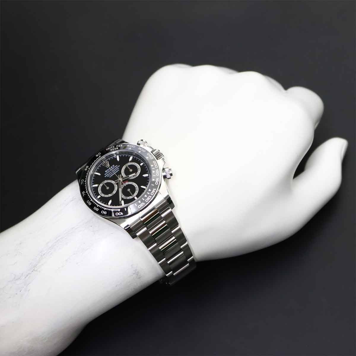 Daytona 126500LN Serial Random Chronograph Black Dial Mens